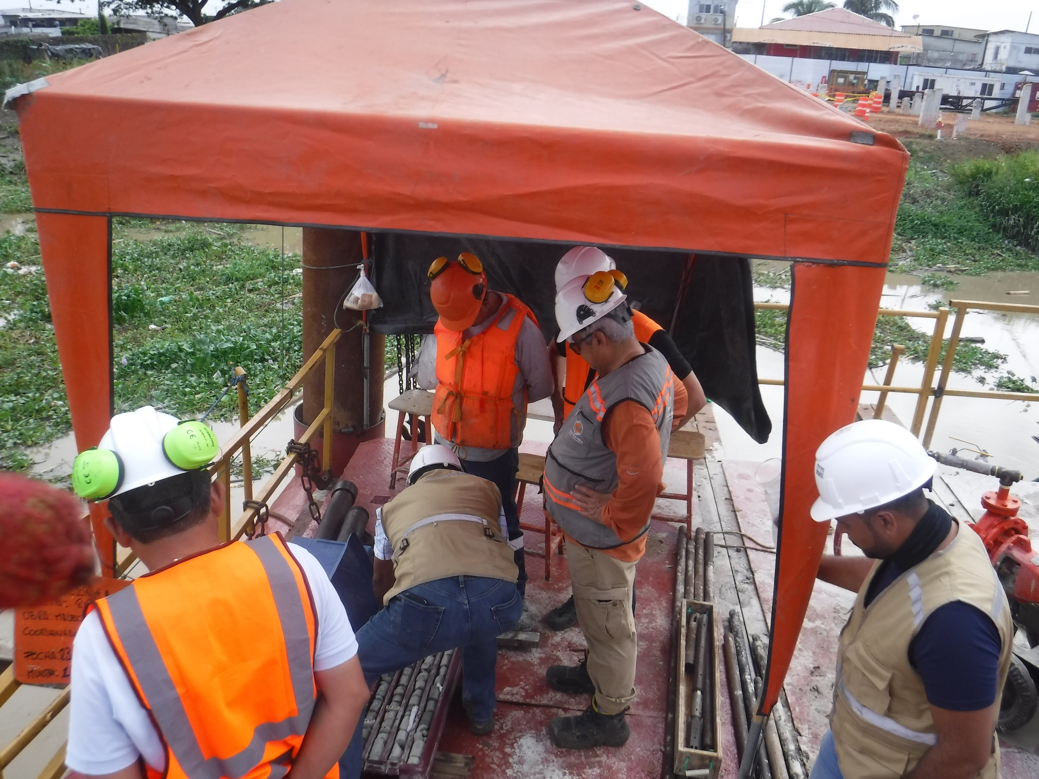 Equipo de Construladesa
